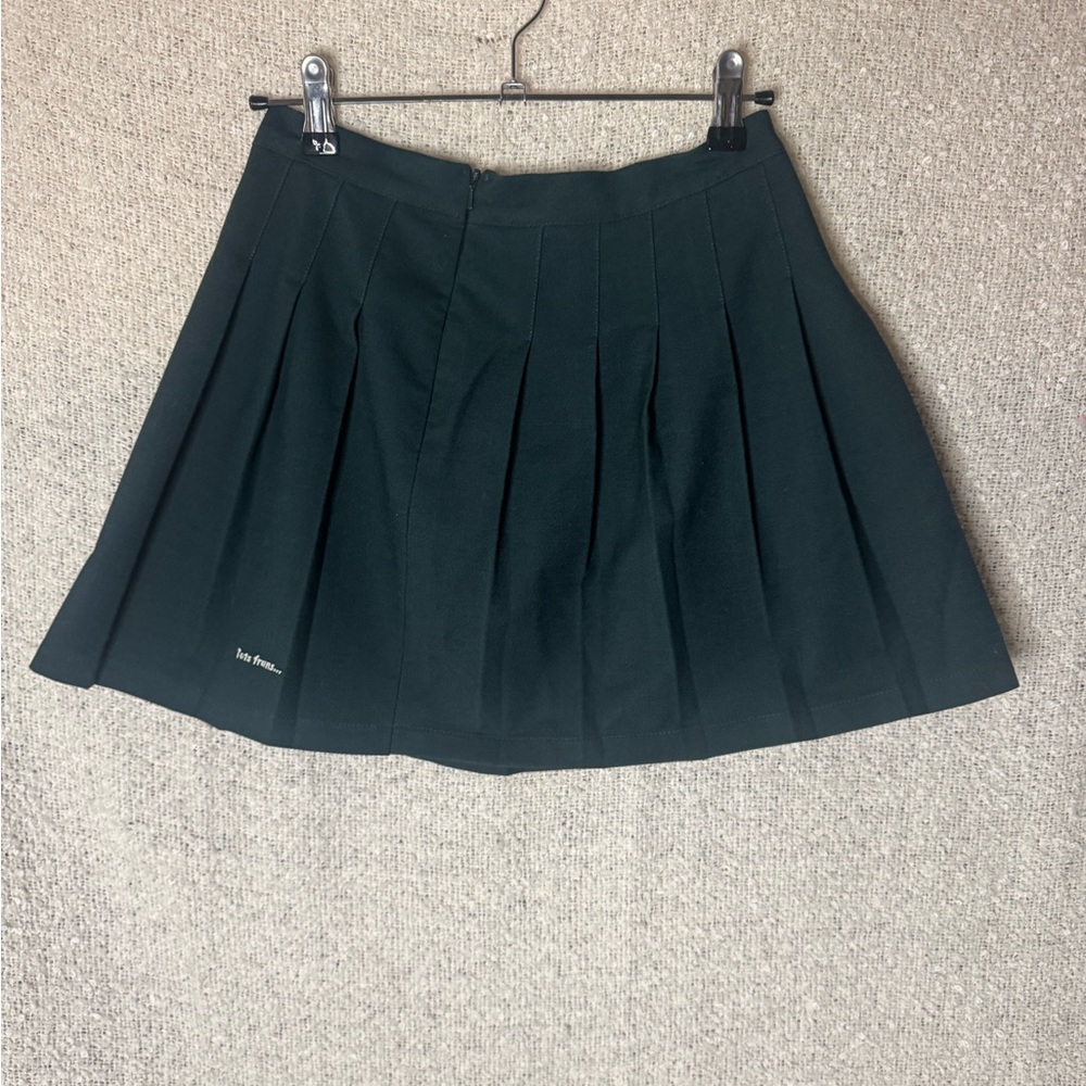 Urban Outfitters Let’s Fran’s Green Pleated Skirt. Size Extra Small